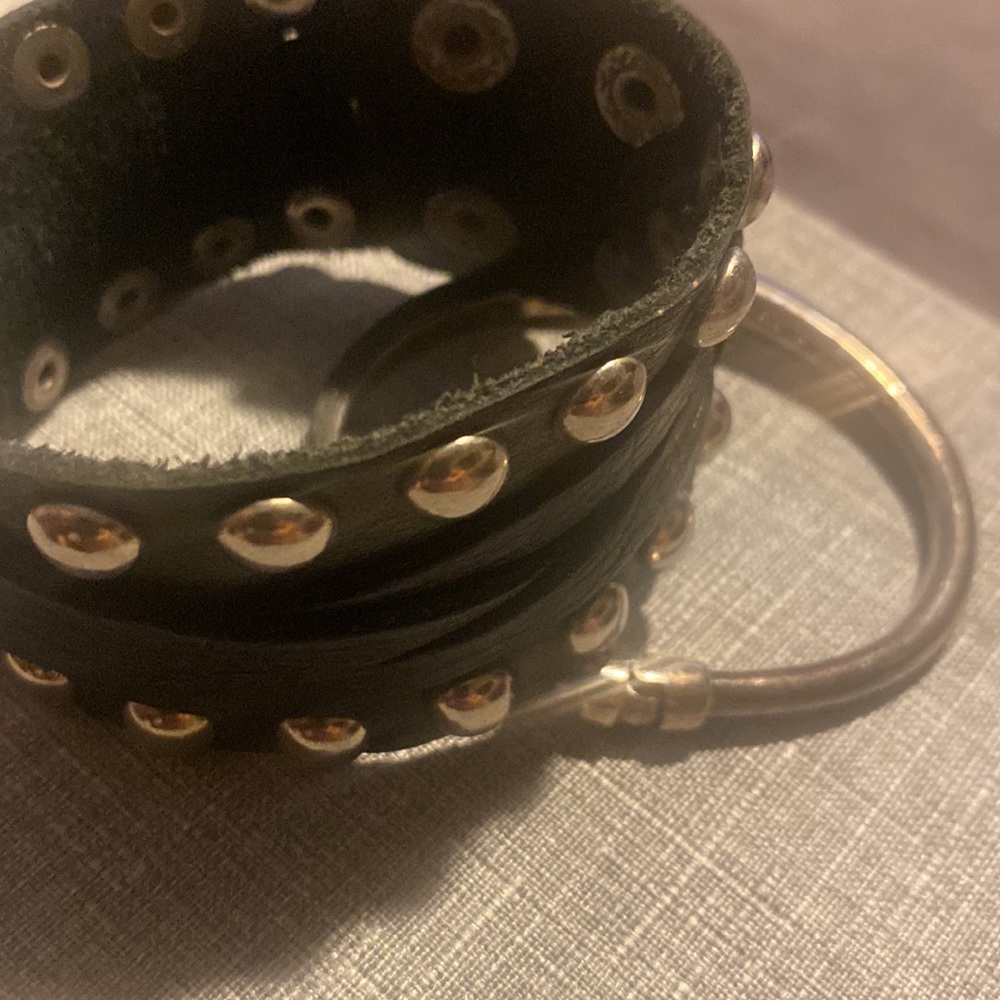 GENUINE LEATHER BRACELET BY BEBE